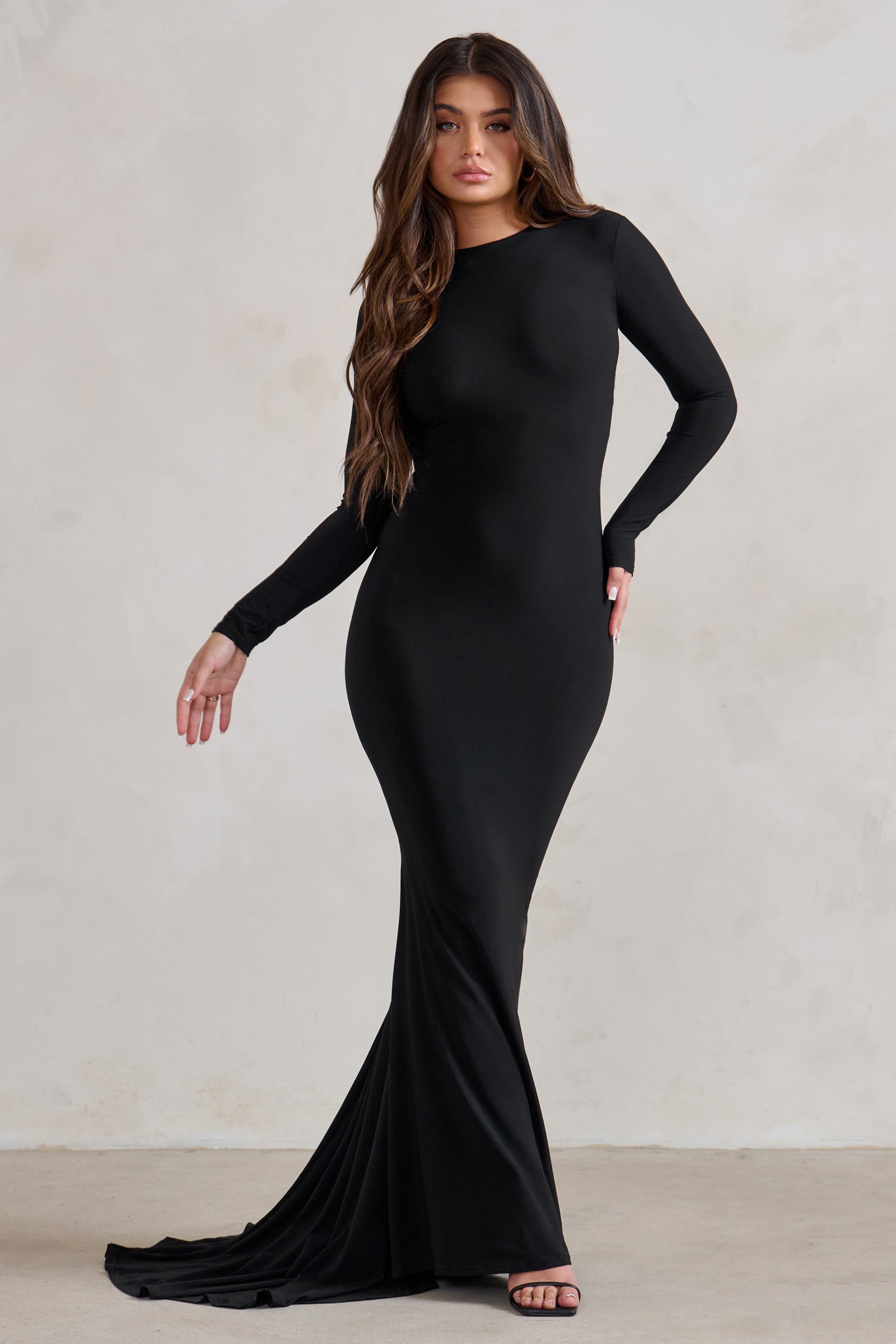 One Step Ahead Black Long Sleeve Backless Fishtail Maxi Dress-Babyboo Dress Store. All Rights Reserved.