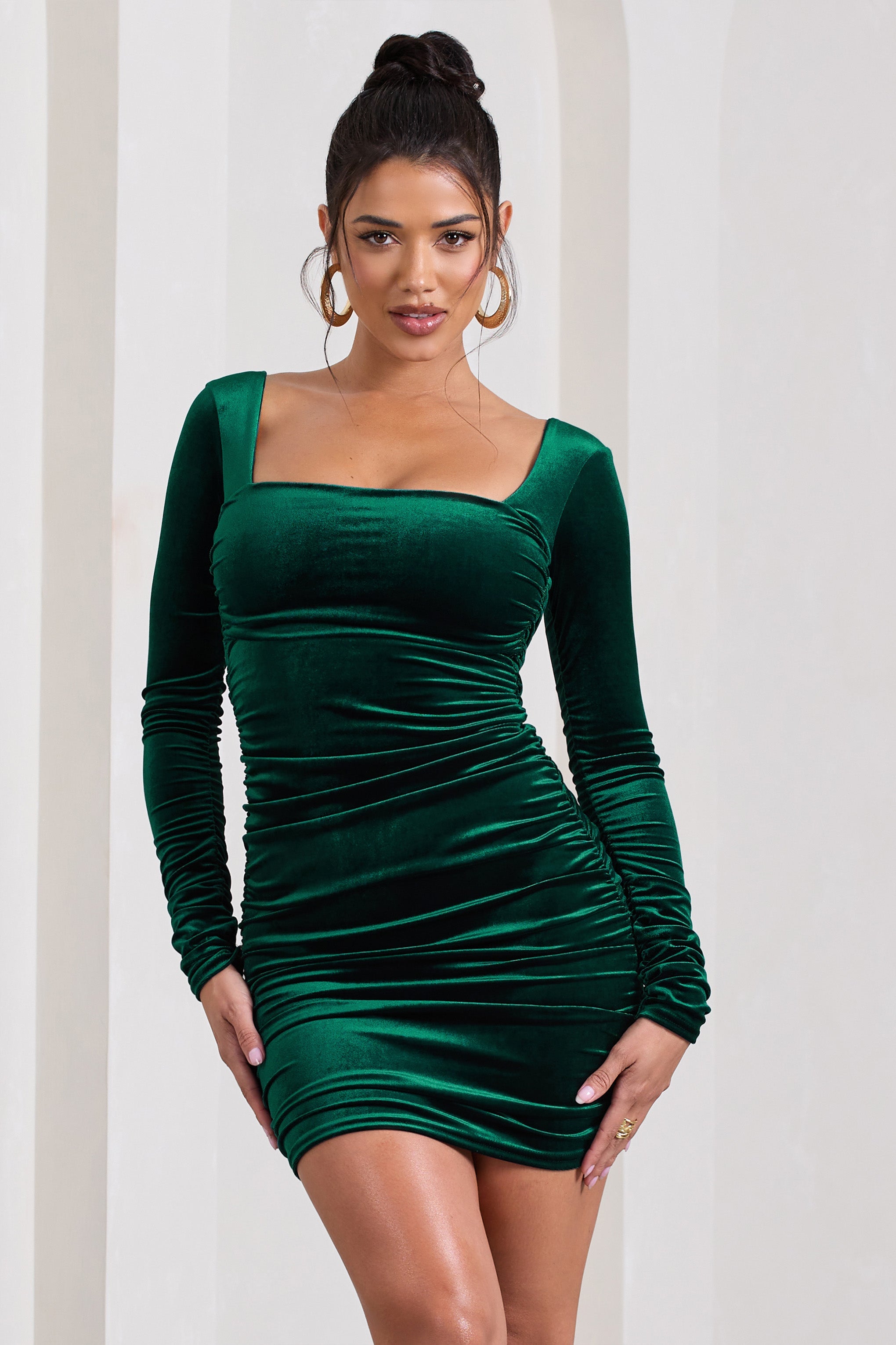 Muse Bottle Green Velvet Long Sleeve Square Neck Ruched Mini Dress-Babyboo Dress Store. All Rights Reserved.