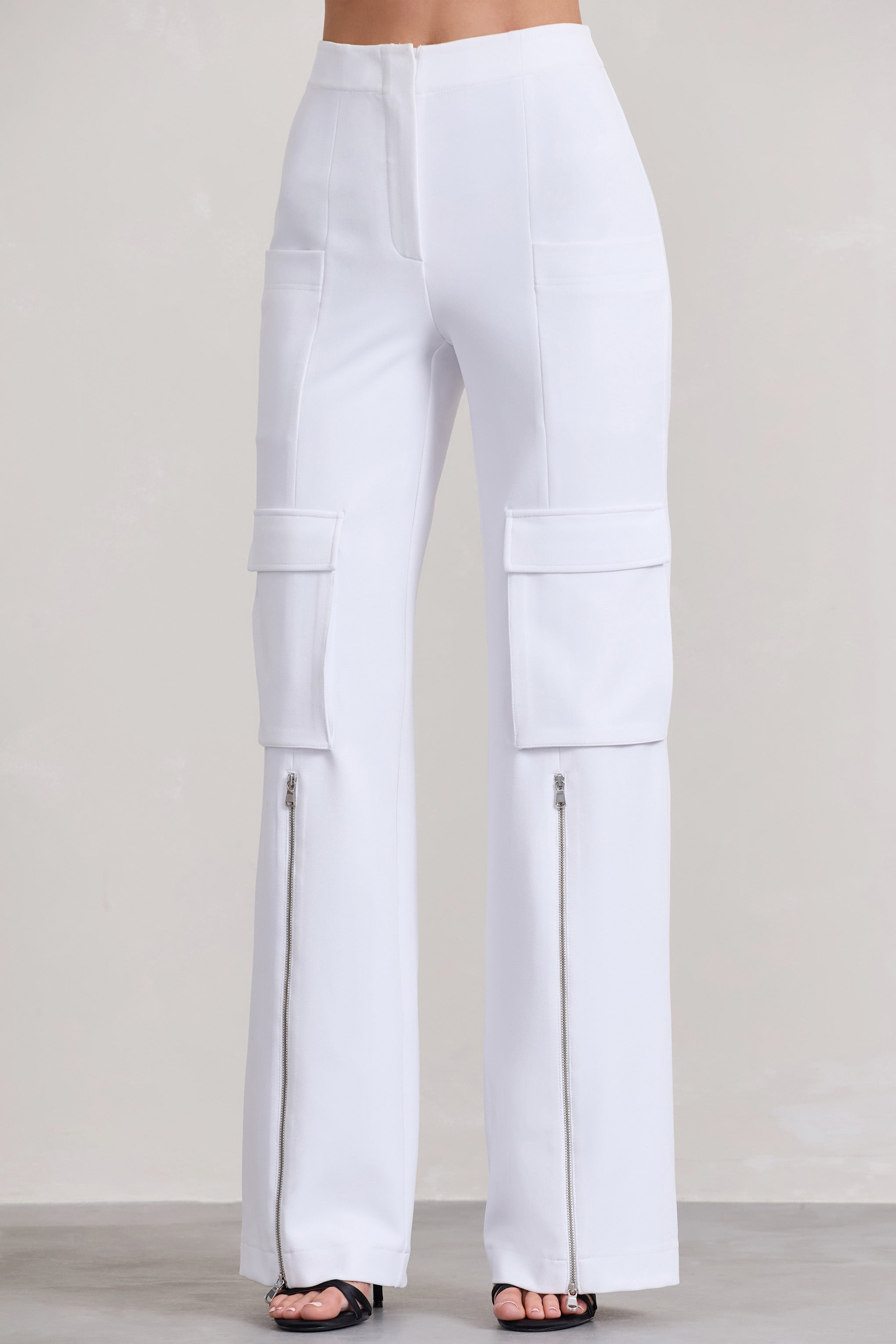 Close Up White Wide-Leg Cargo Trousers With Ankle Zips-Babyboo Dress Store. All Rights Reserved.