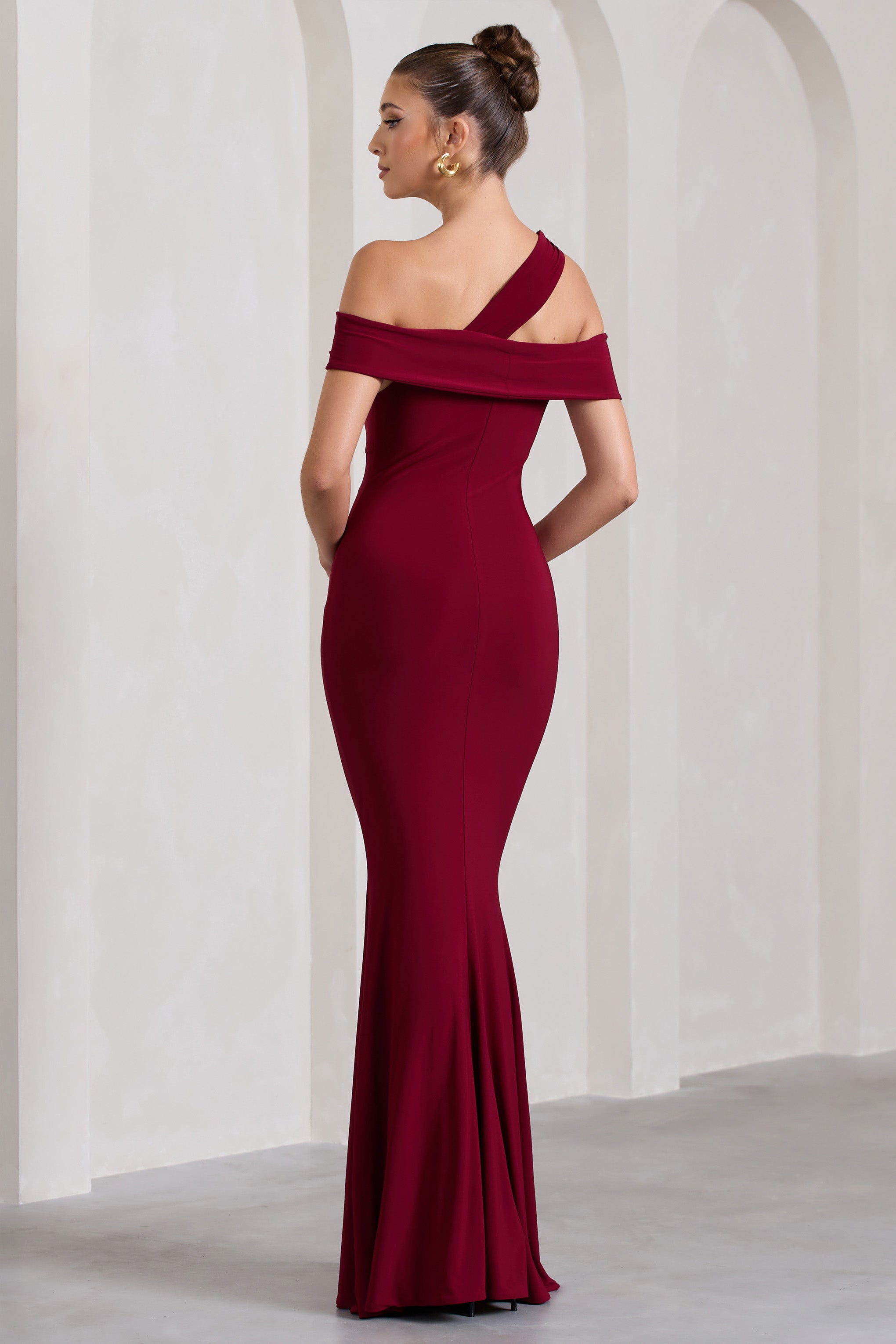 Captivating Berry Red Strappy Asymmetric Cut-Out Maxi Dress-Babyboo Dress Store. All Rights Reserved.