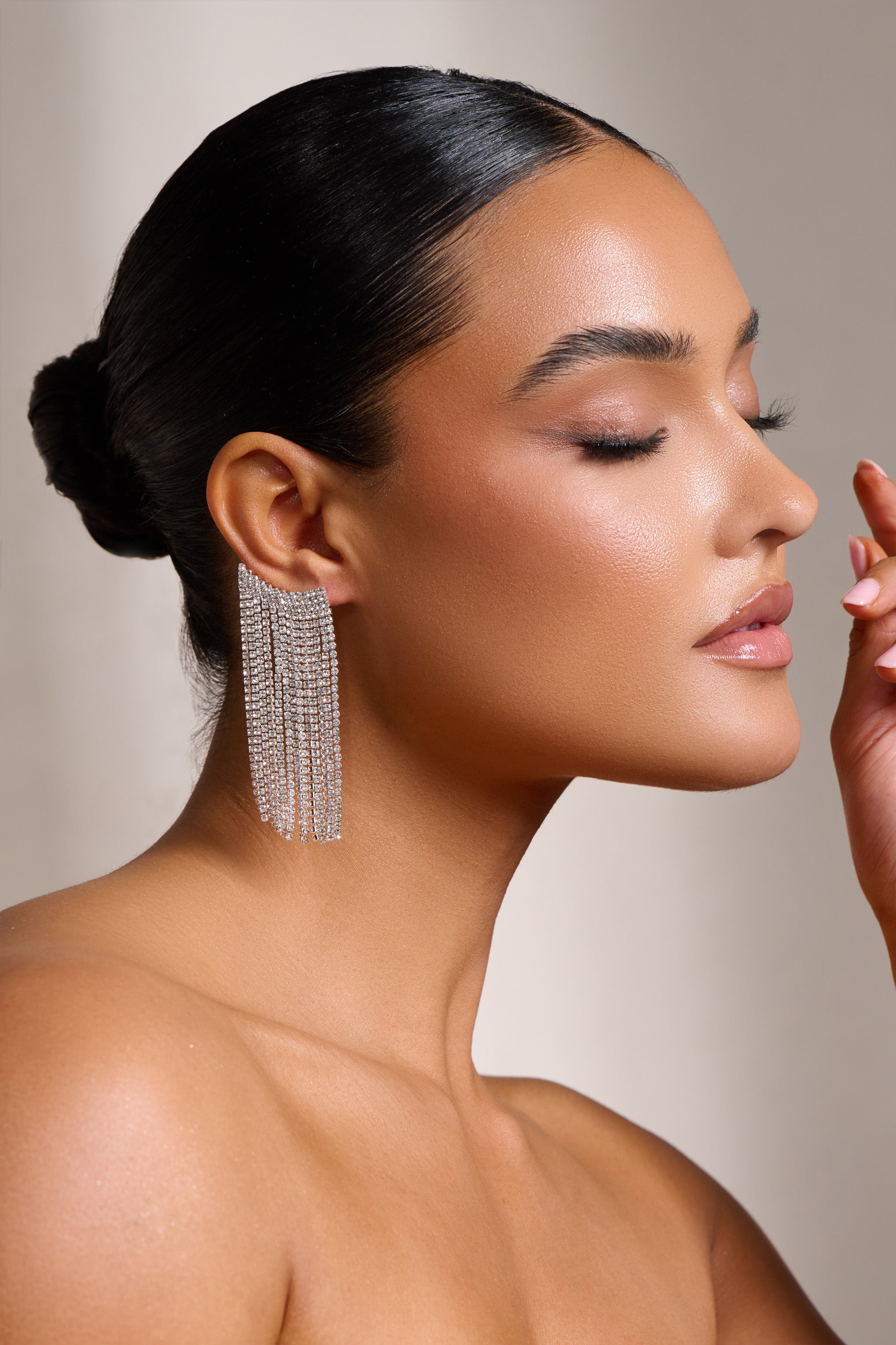 Monika Silver Tassel Earrings-Babyboo Dress Store. All Rights Reserved.
