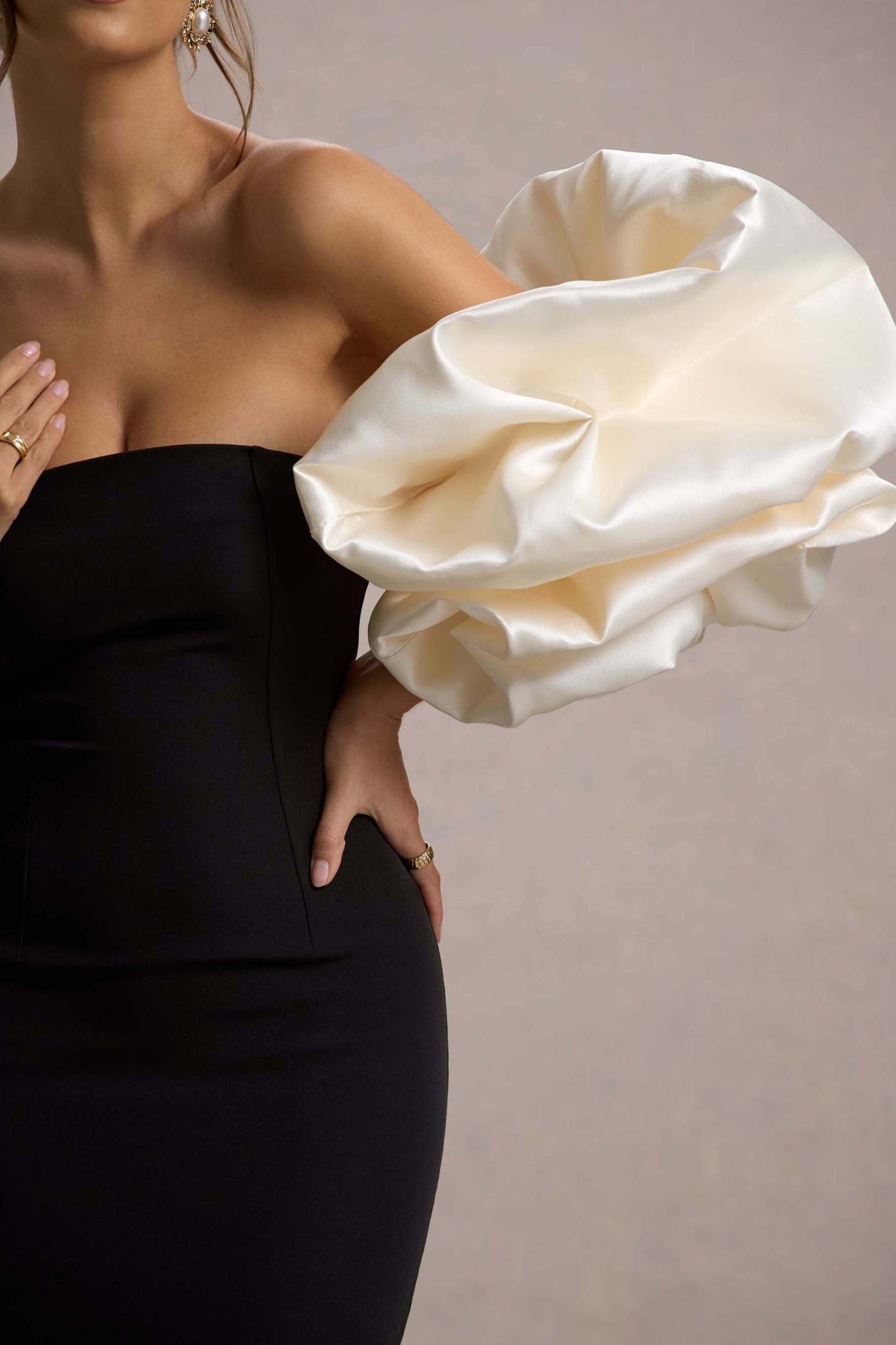 Evermore Black & Cream Puff-Sleeve Maxi Dress