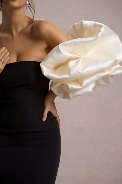 Evermore Black & Cream Puff-Sleeve Maxi Dress