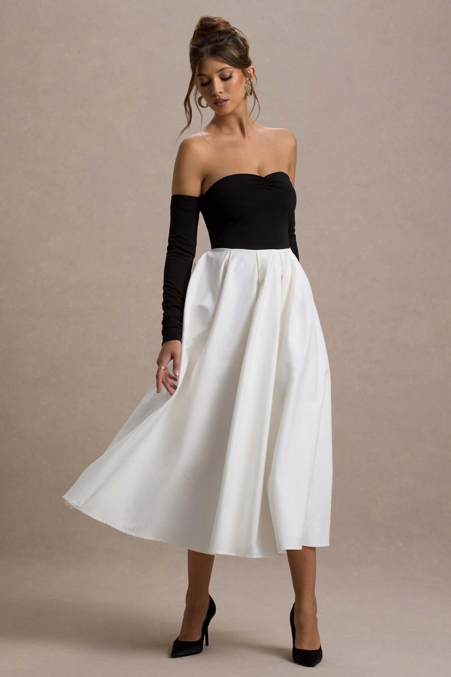 Solada Black & Cream Bardot Pleated Maxi Dress