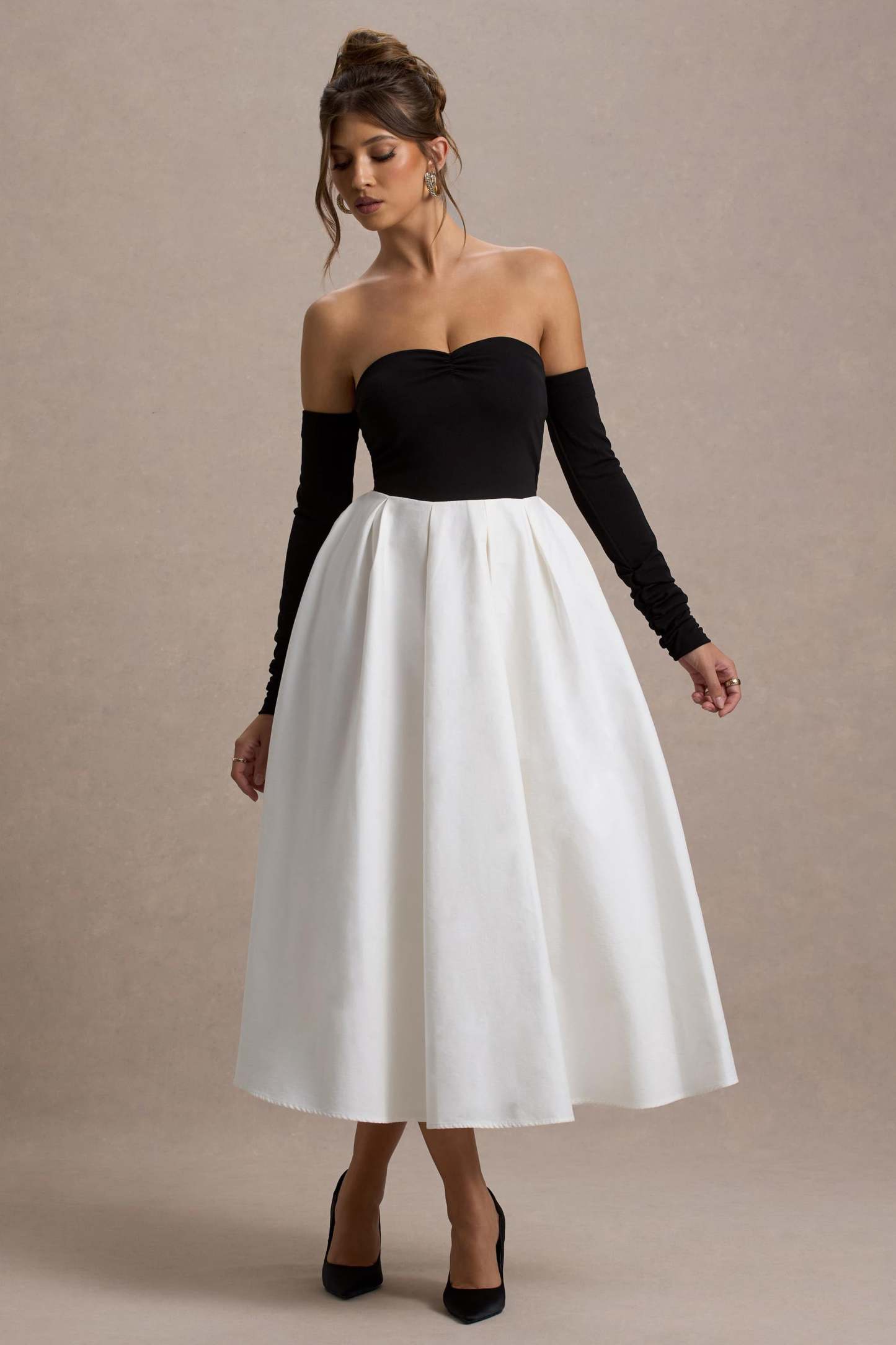 Solada Black & Cream Bardot Pleated Maxi Dress