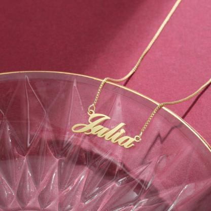 Classic Style Personalized Name Necklace Gift
