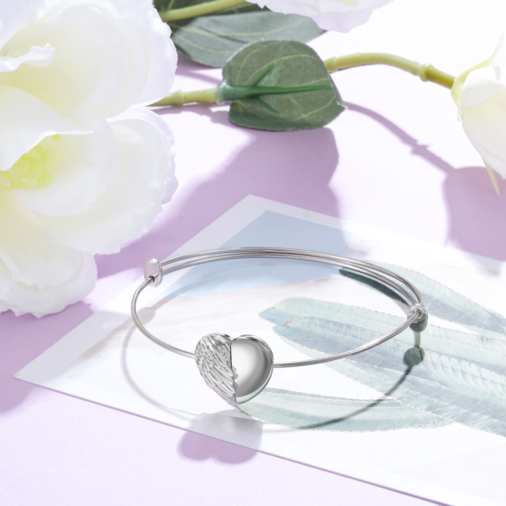 Custom Heart Photo Bracelet Custom Angel Wing Locket Bracelet for Family