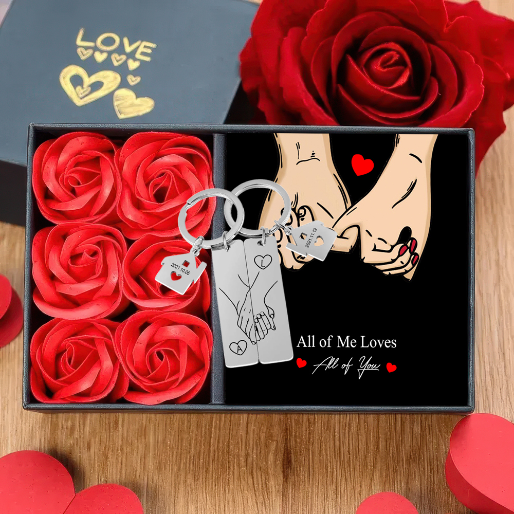 Holding Hands Couple Keychain Gift Set Personalized Date Initial Matching Couple Valentine's Day Gift