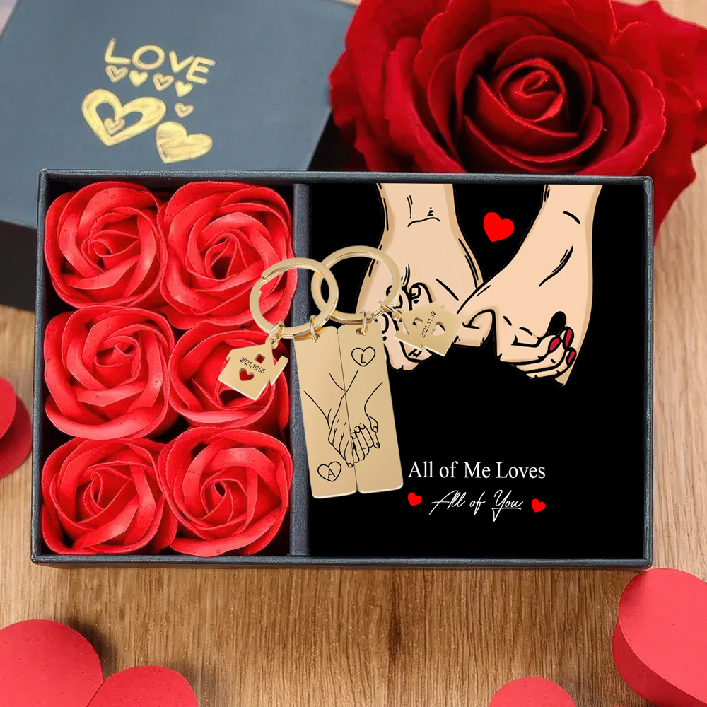 Holding Hands Couple Keychain Gift Set Personalized Date Initial Matching Couple Valentine's Day Gift