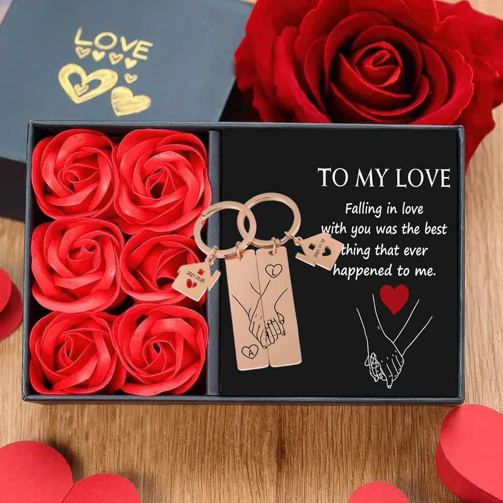Holding Hands Couple Keychain Gift Set Personalized Date Initial Matching Couple Valentine's Day Gift