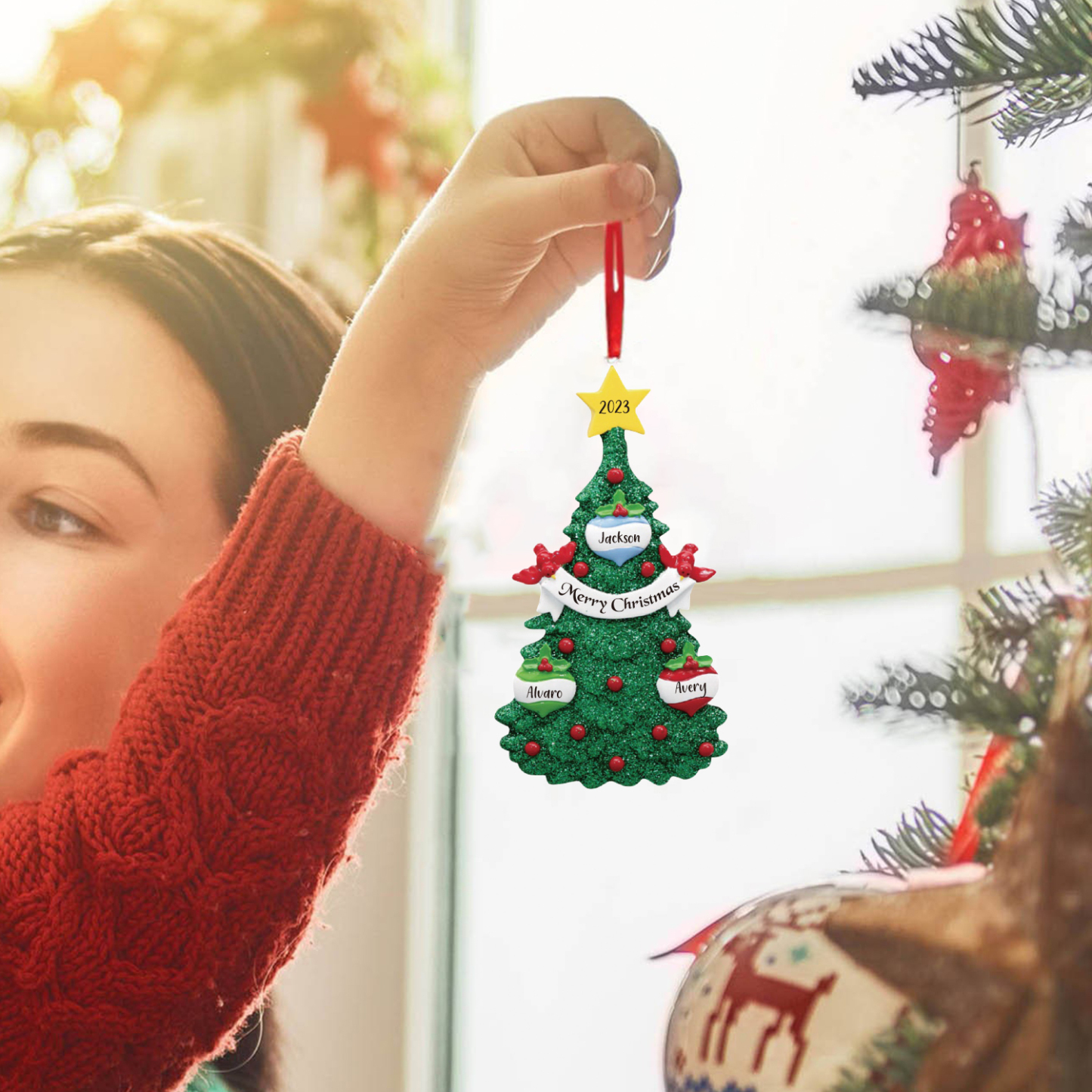 3 Names - Personalized Christmas Tree Ornaments Custom Text & Year Wooden Christmas Pendant Gifts for Family Friends