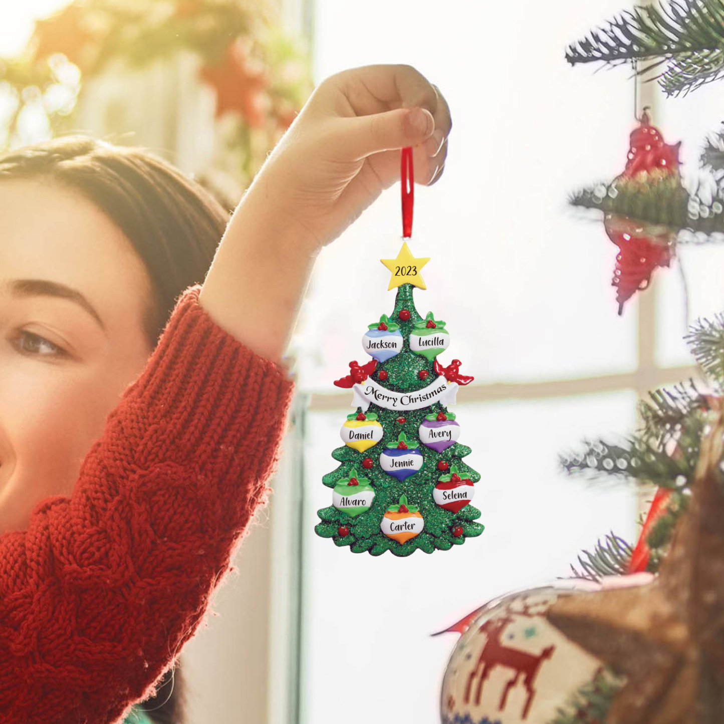 8 Names - Personalized Christmas Tree Ornaments Custom Text & Year Wooden Christmas Pendant Gifts for Family Friends