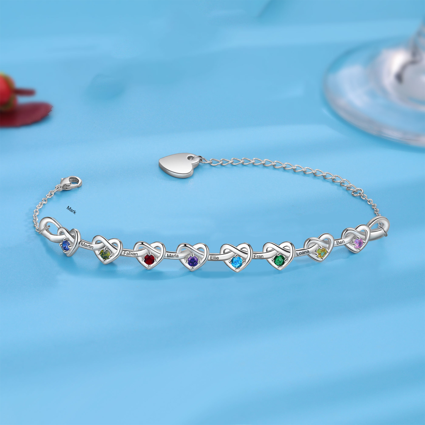 8 Names-Personalized Linked Heart Bracelet With 8 Birthstones Engraved Names And Text Bangle For Her