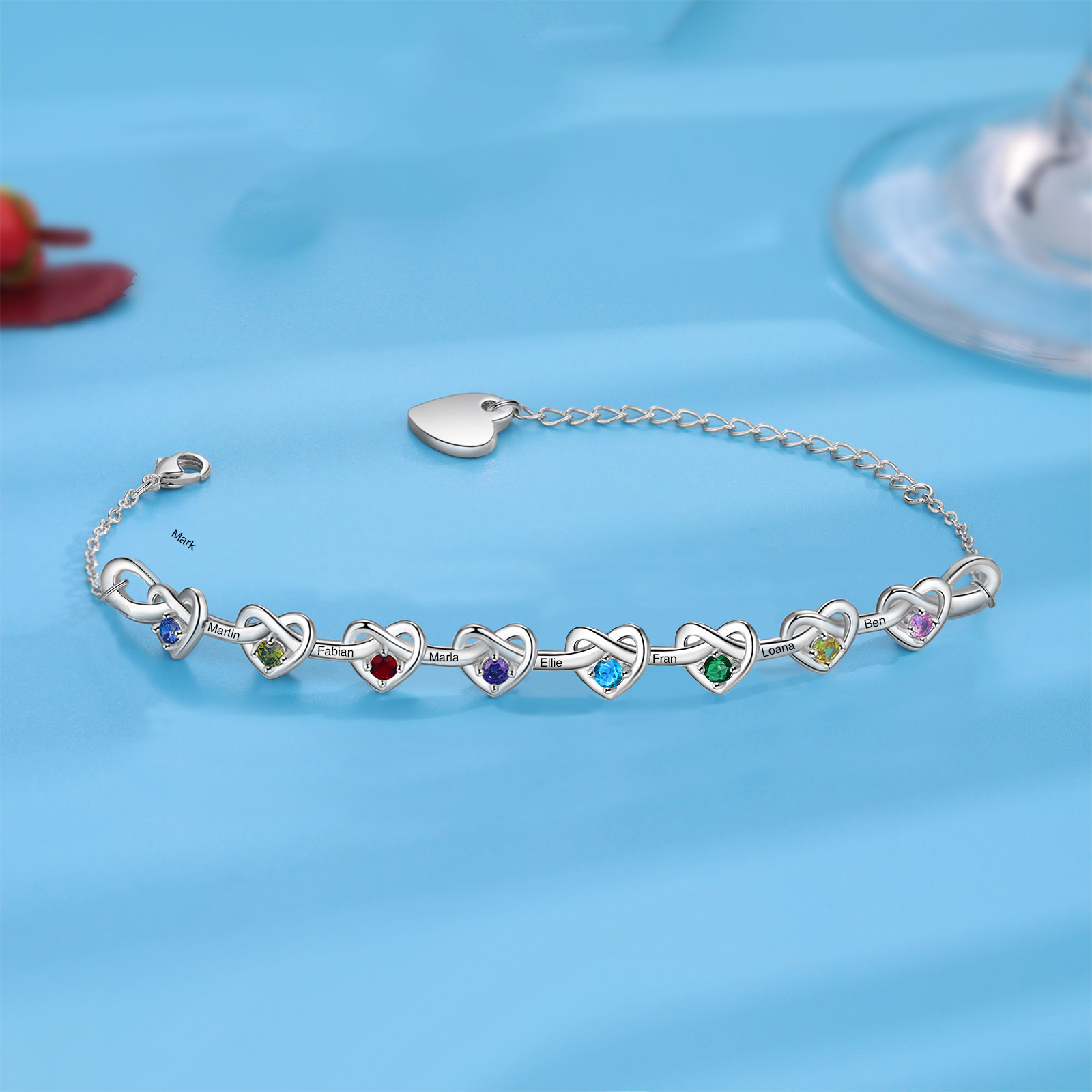 8 Names-Personalized Linked Heart Bracelet With 8 Birthstones Engraved Names And Text Bangle For Her