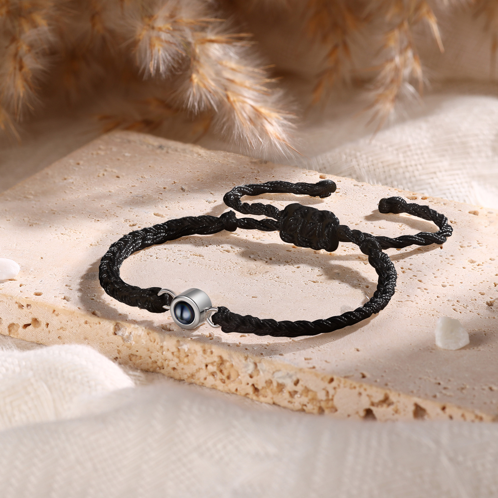 Personalized Projection Bracelet with 1 Photo A Unique and Heartfelt Gift for Her