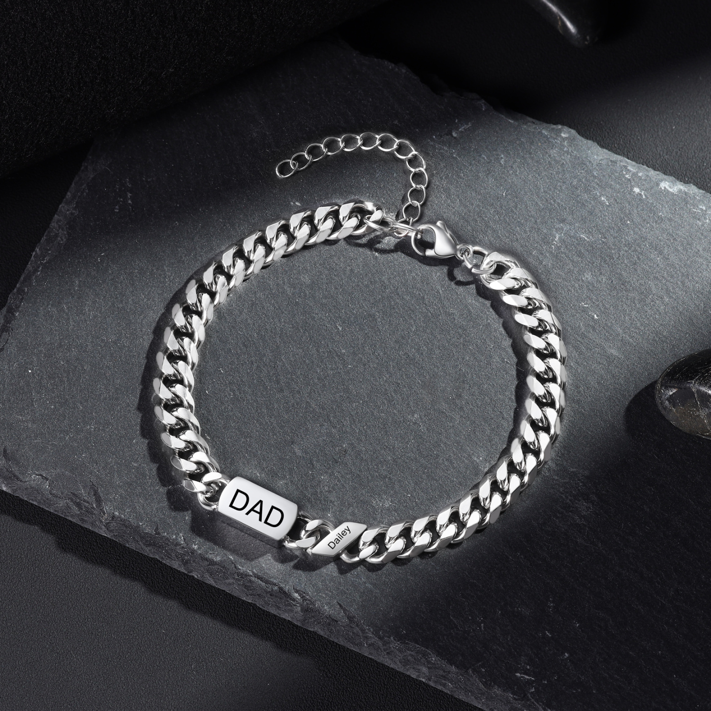 Personalised Cuban Chain Bracelet, Custom Text & 1 Name Engraved Gift for Men | Jessemade