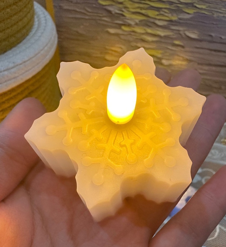  LED Snowflake Electronic Candle A Warm Christmas Gift for Family