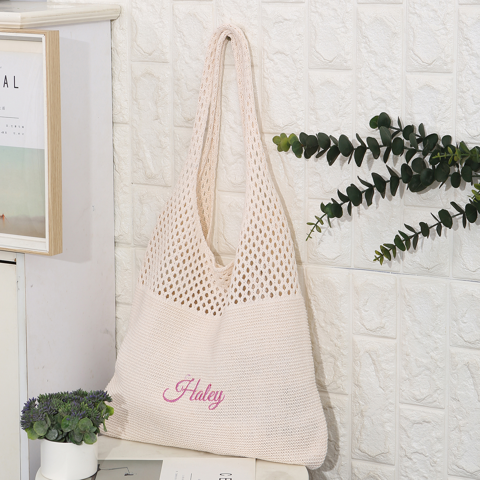 Personalized Women’s Casual Shoulder Bag with 1 Name Hollow Knitting Handbag for Daily Shopping