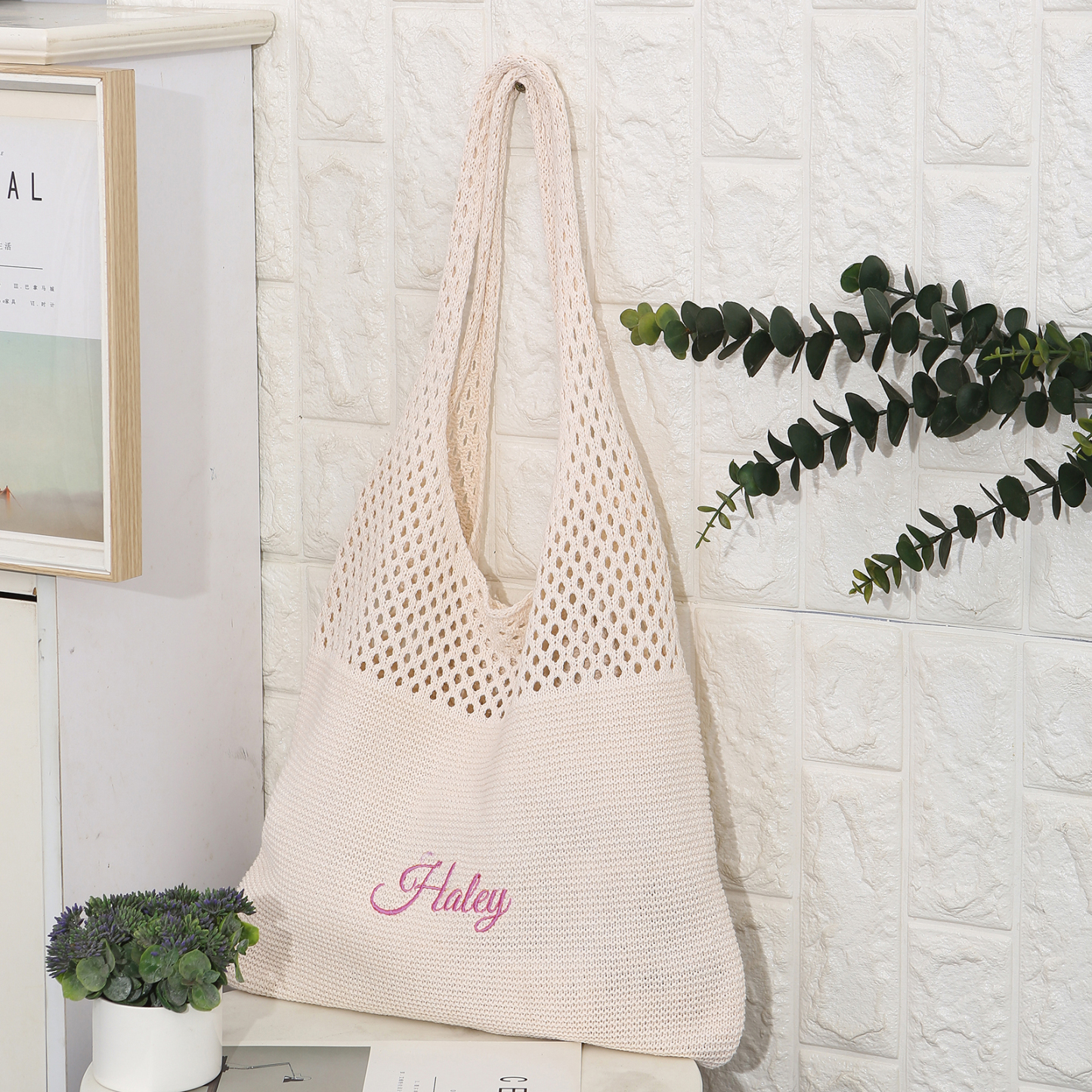 Personalized Women’s Casual Shoulder Bag with 1 Name Hollow Knitting Handbag for Daily Shopping