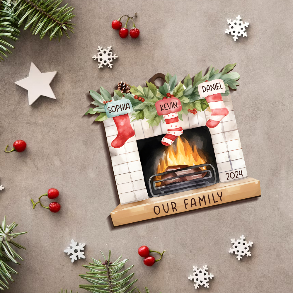 Personalized Christmas Ornament Fireplace Stocking Customized 2-8 Names Wooden Hanging Ornaments Christmas Gift for Family