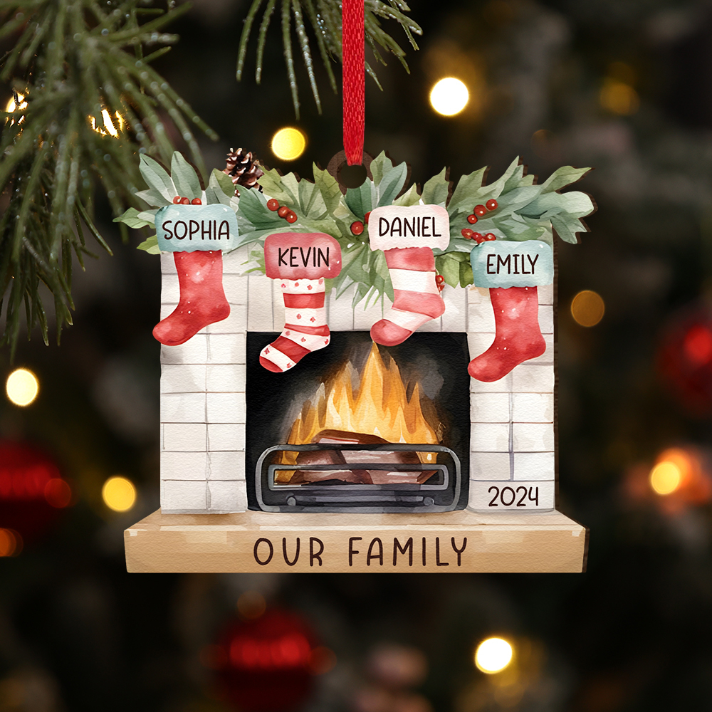Personalized Christmas Ornament Fireplace Stocking Customized 2-8 Names Wooden Hanging Ornaments Christmas Gift for Family