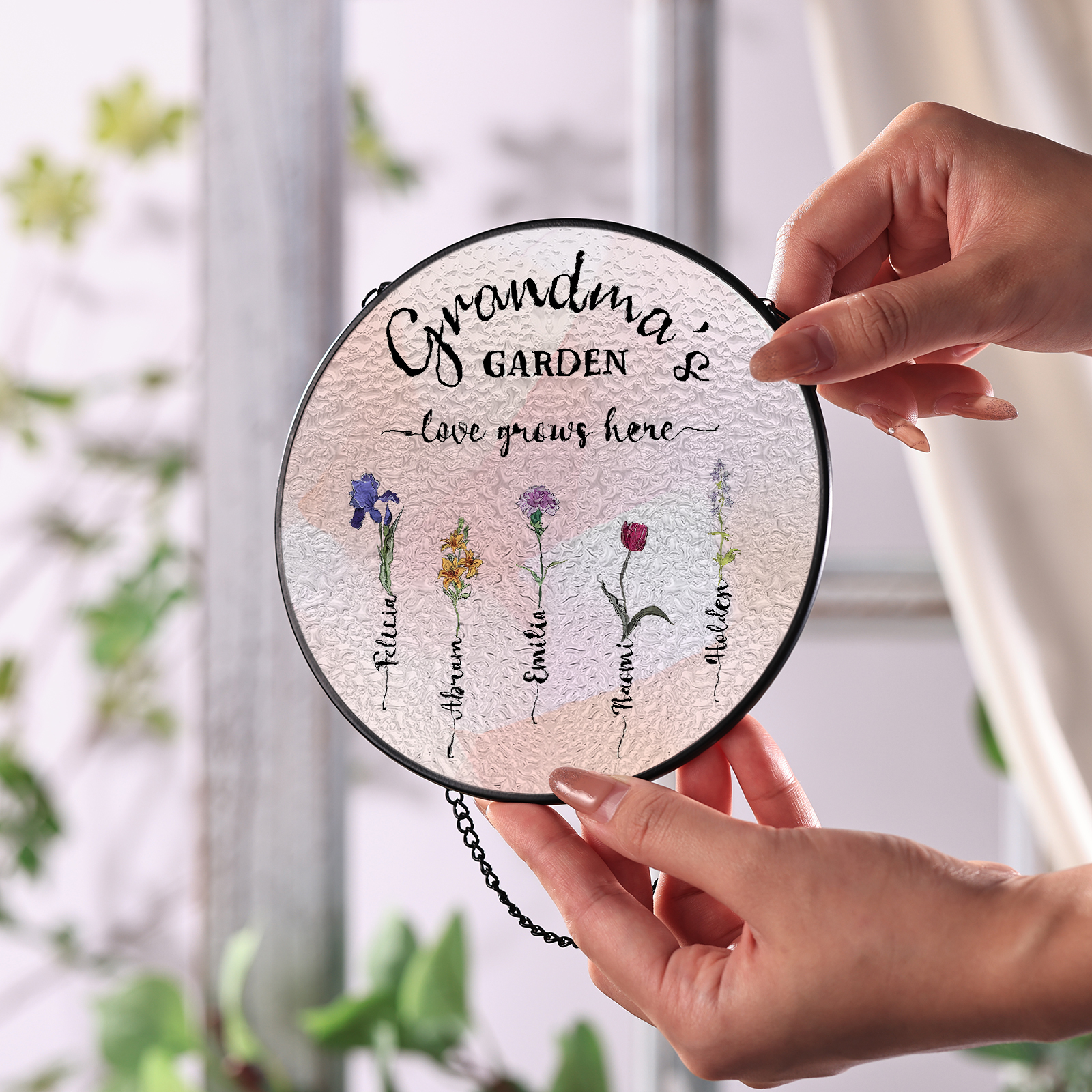 Personalized Garden Birthflower Suncatcher for Family with 2-6 Birthflowers Names