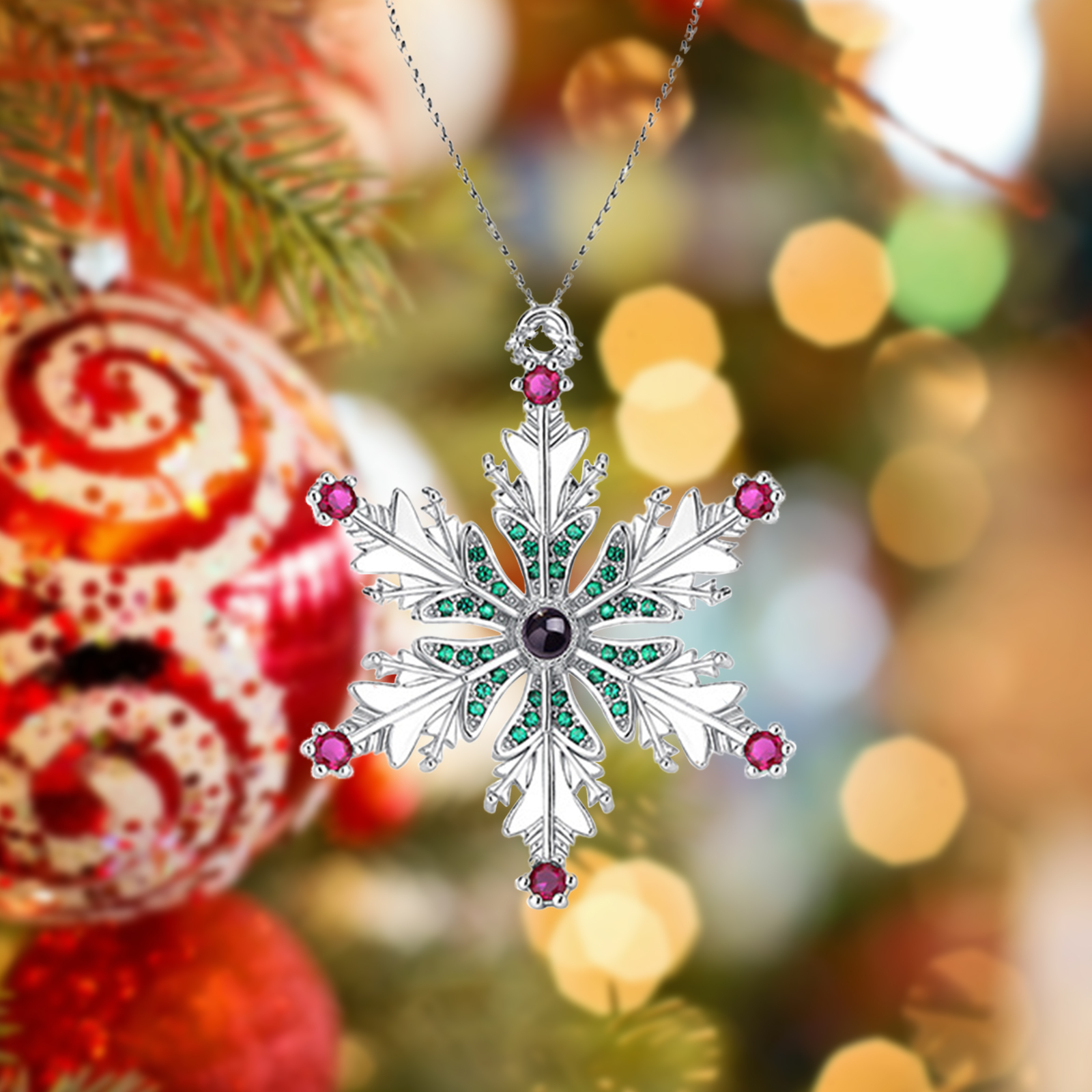 Personalized Christmas Tree Ornaments with Photo Projection Hanging Snowflake Gifts For Family/Friends