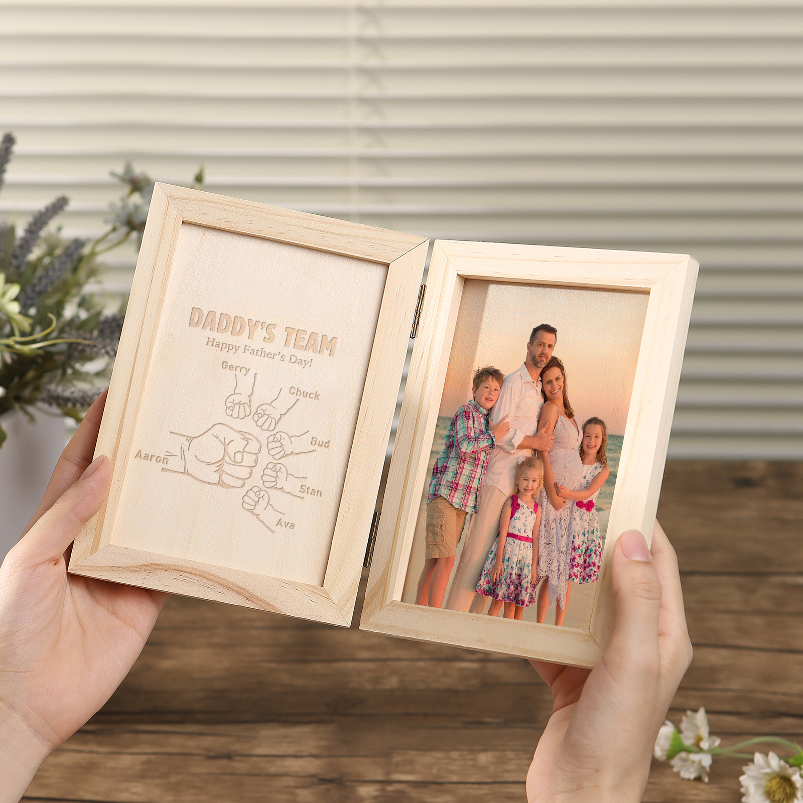 6 Names Personalized Wooden Frame with Photo and Date - Father’s Day Gift | Lorajewel