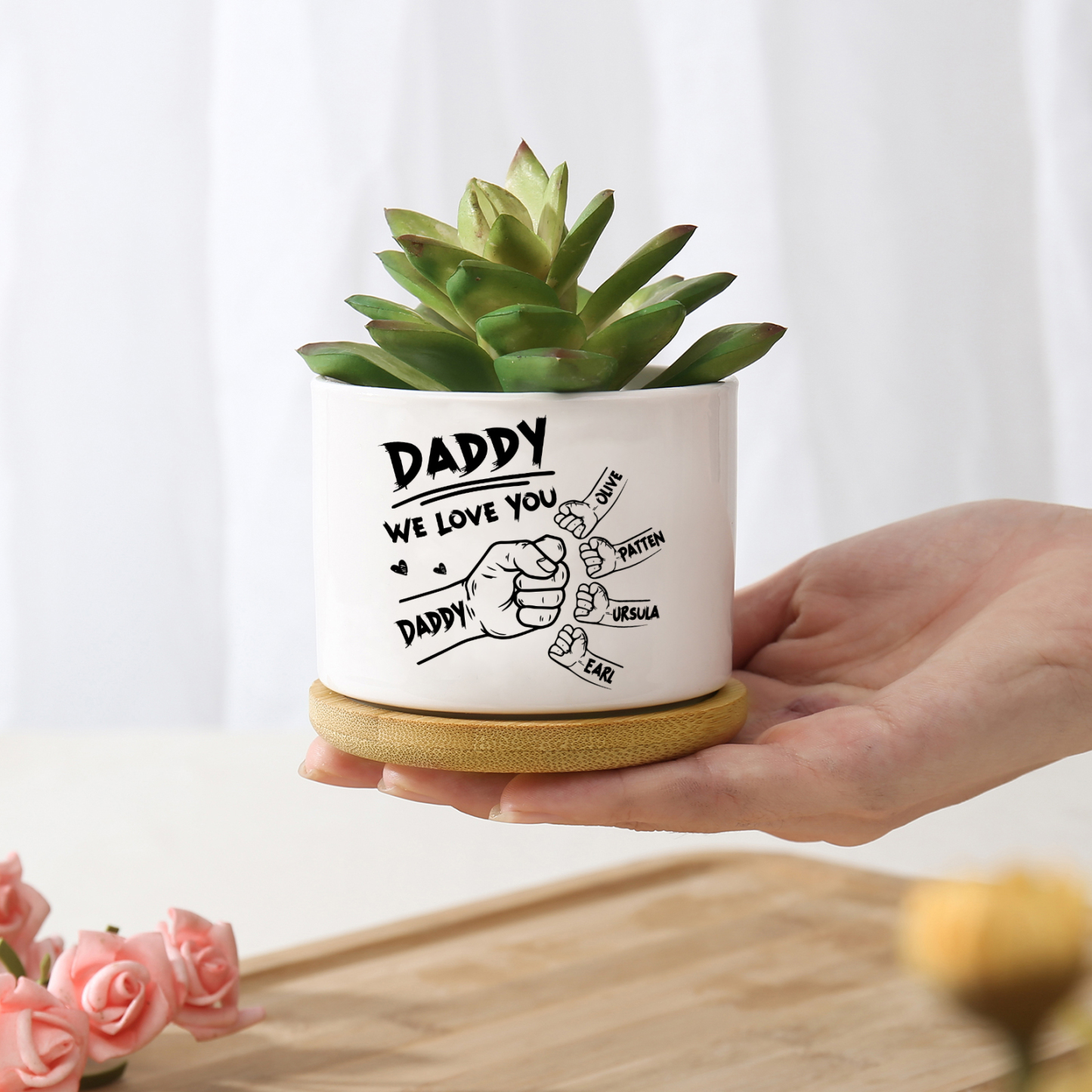 Personalized Ceramic Flowerpot for Dad with 5 Names & 2 Texts – Custom Fist Bump Design | Lorajewel