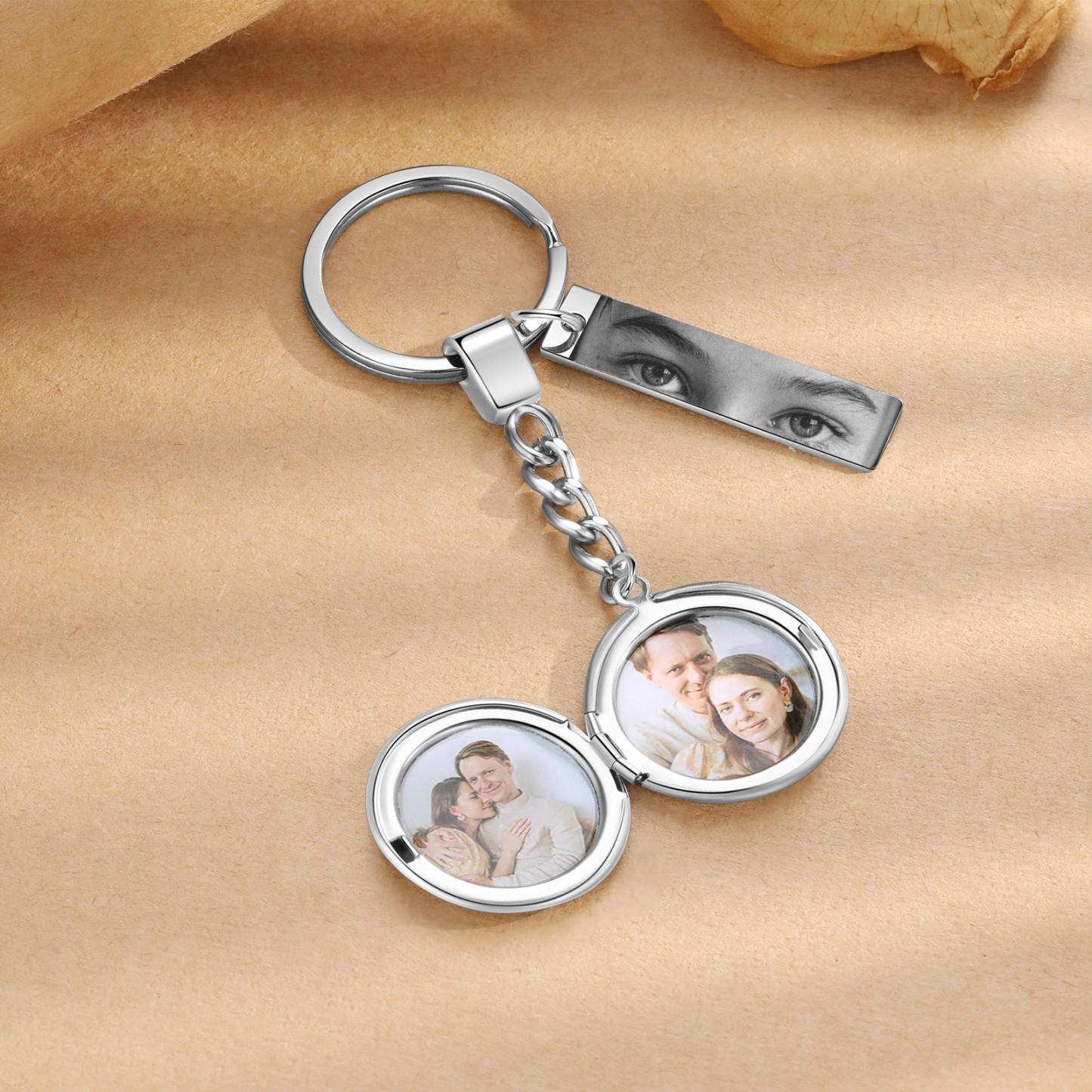 Personalized Photo Locket Keychain with Custom Eye Bar
