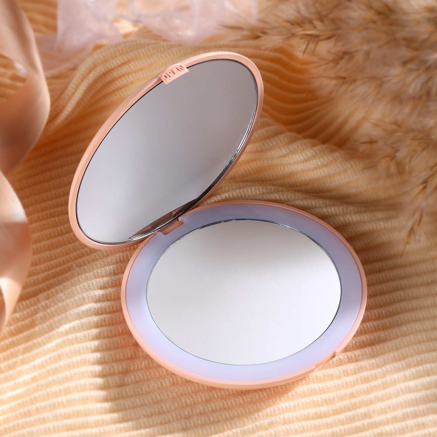 Personalized Birth Flower Pocket Mirror with Led Light Custom Name Compact Mirror Gifts for Her