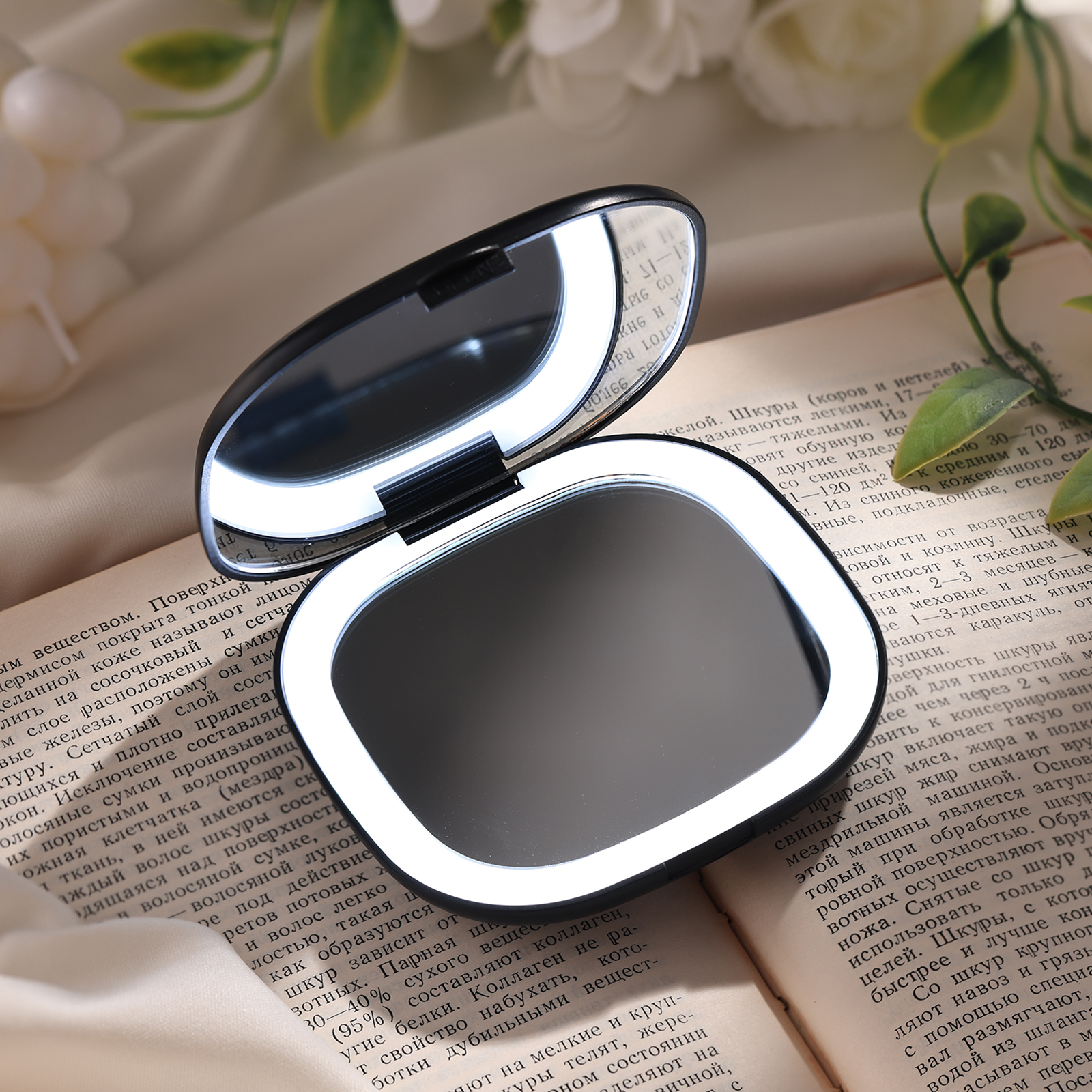 [Copy]Personalized Mirror Light Custom 2 Names Mirror Wall Decorations Infinity Love Couple Gifts