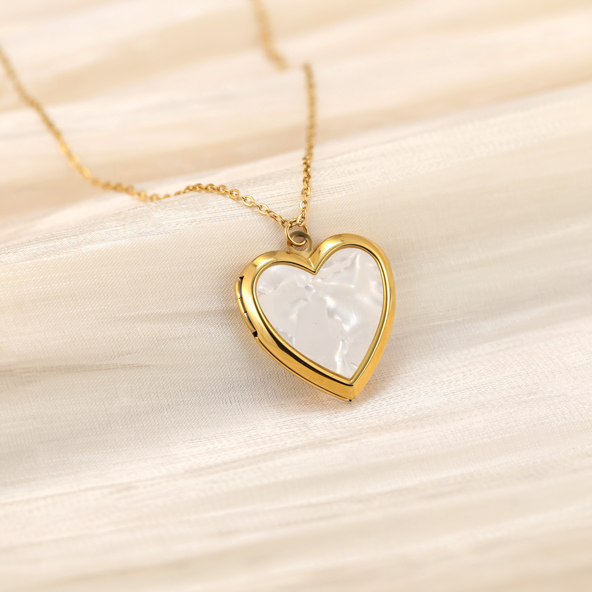 Personalized Heart Shaped Locket Necklace for Women with 2 Photos and 1 Custom Text