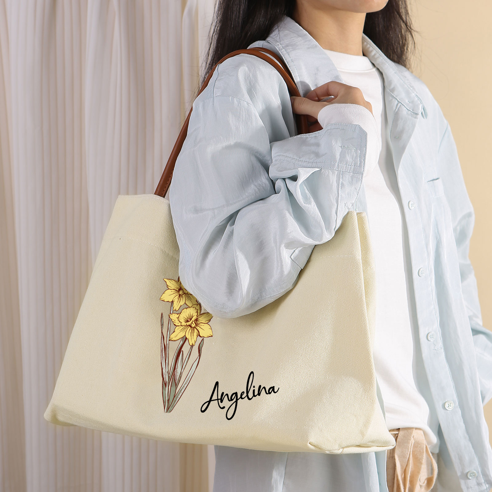 Personalized Tote Bag Custom Name & Birth Flower Stylish Gift for Her | Lorajewel