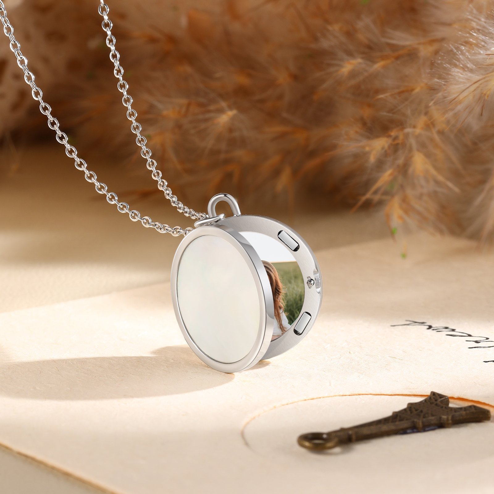 Always Love You Personalized Circle Photo Frame Necklace A Sentimental Custom Gift for Her