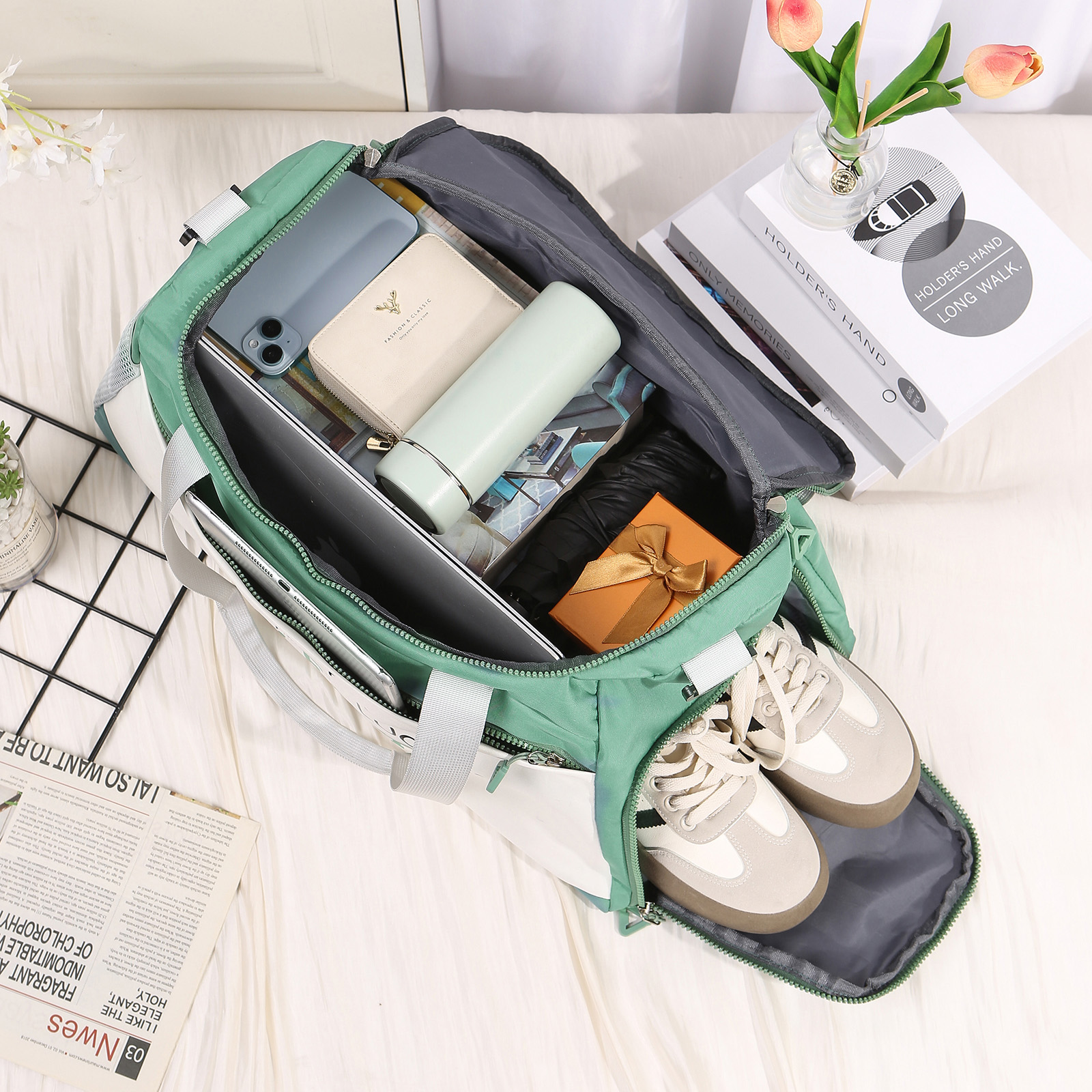 Personalized Travel Bag with Custom Name Perfect Gift for Men & Women