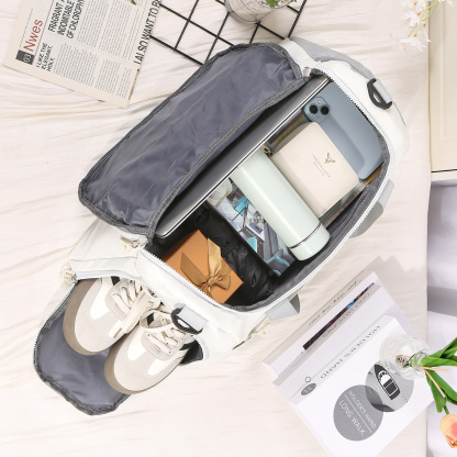 Personalized Travel Bag with Custom Name Perfect Gift for Men & Women