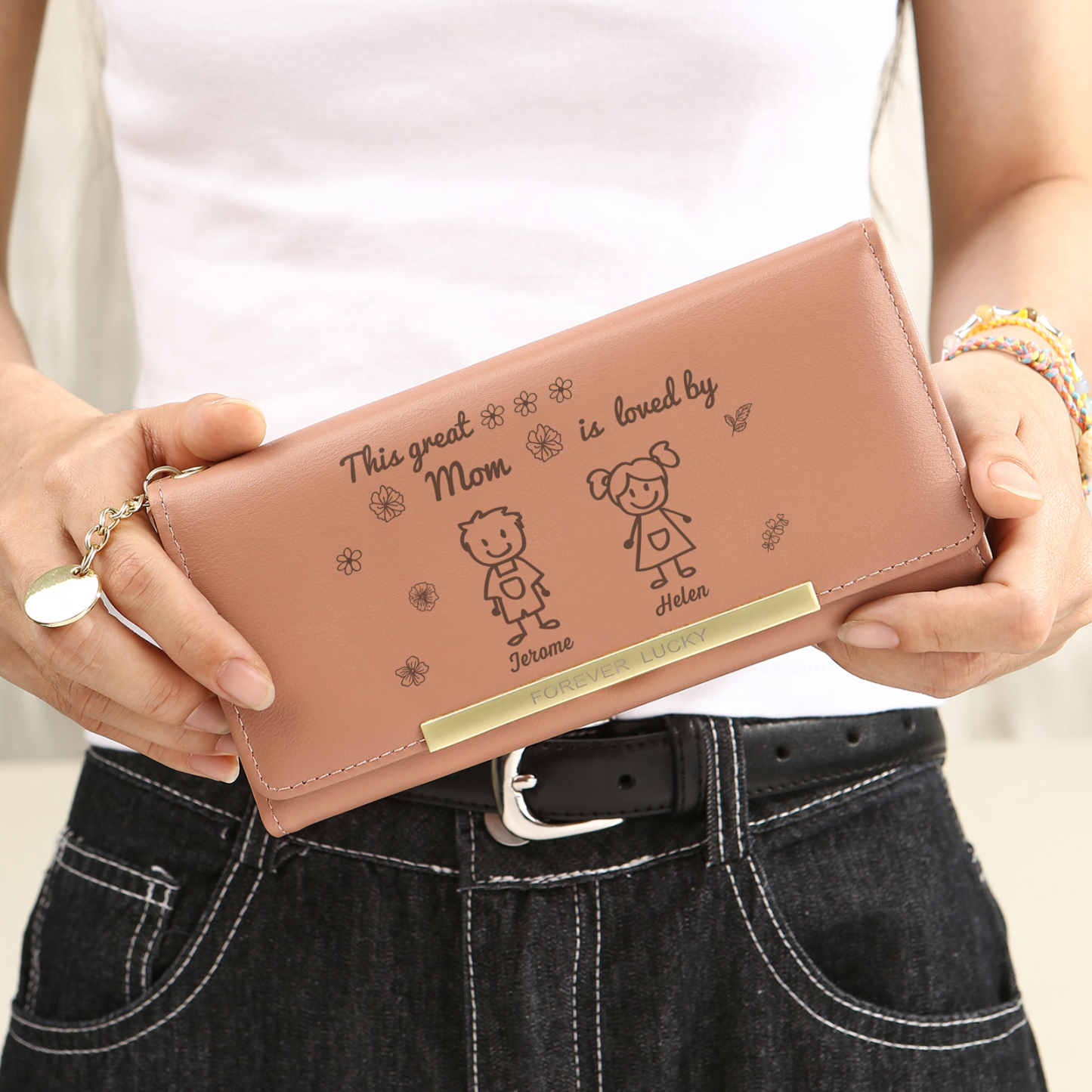 Personalized Women Leather Wallet Purse With Custom 2 Kids And Pets Names –“This Great Mom Is Loved By' - Mother's Day Presents For Mom | Lorajewel