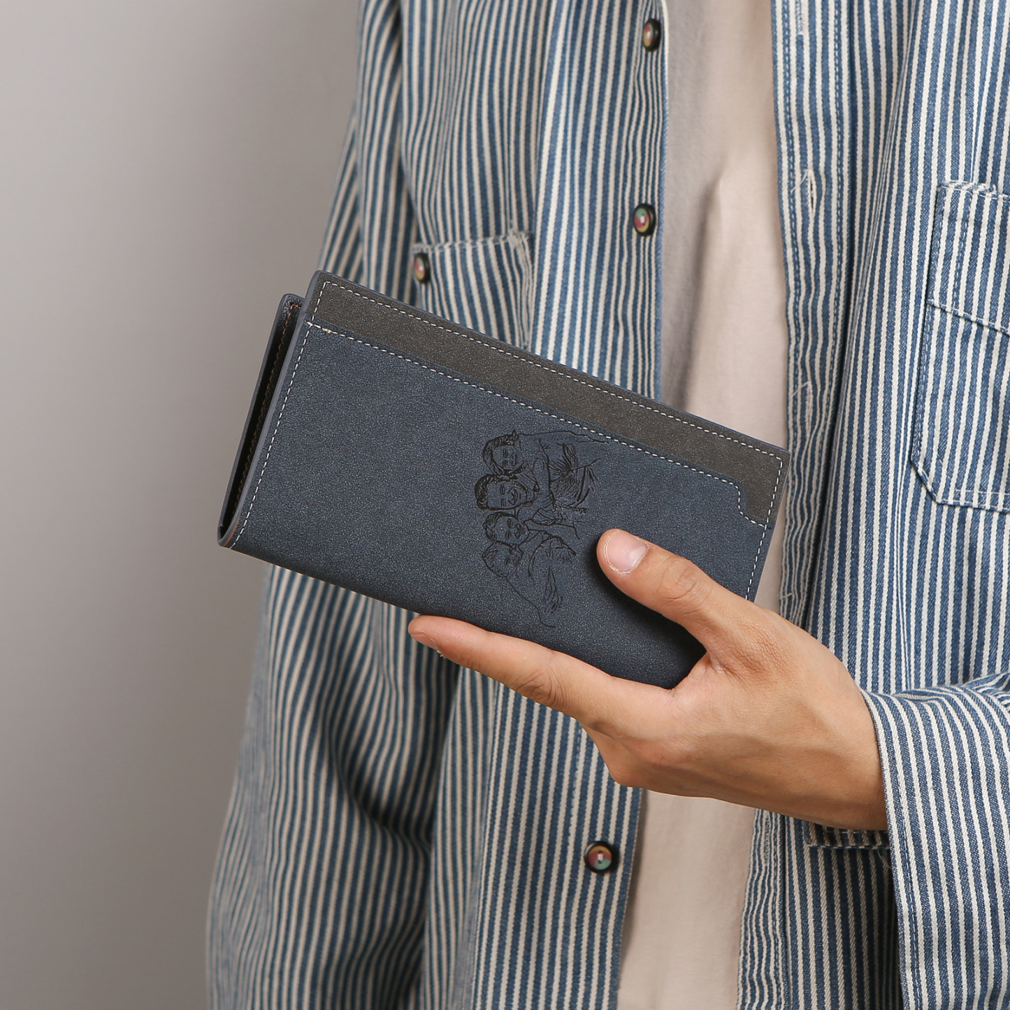 Personalized Men's Long Wallet – Custom Photo and Name Engraving with RFID Protection | Lorajewel