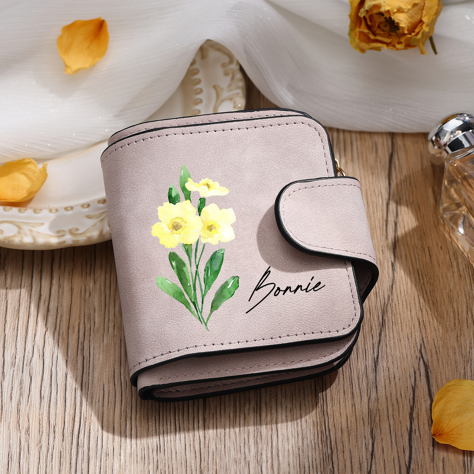 1 Name Personalized Birth Flower Women's Wallet - Custom Purse for Mom | Lorajewel