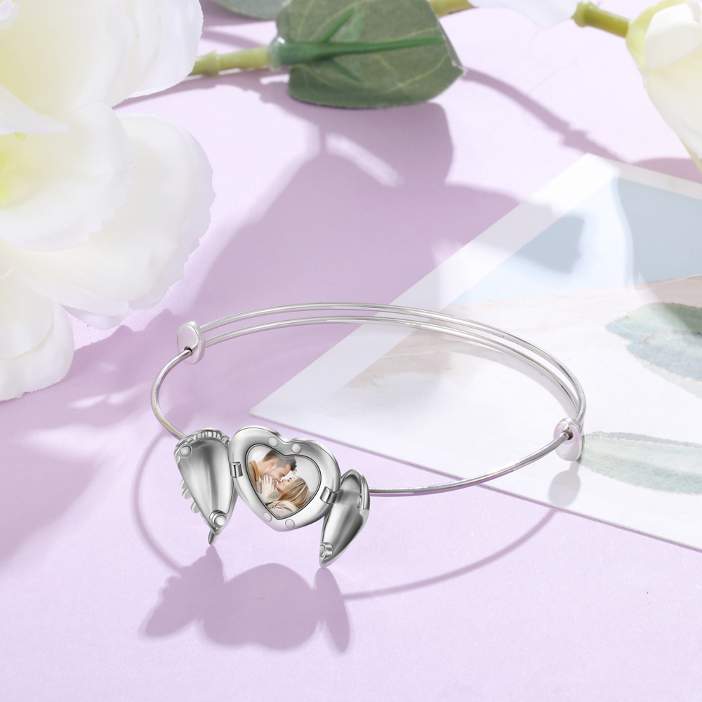 Custom Heart Photo Bracelet Custom Angel Wing Locket Bracelet for Family