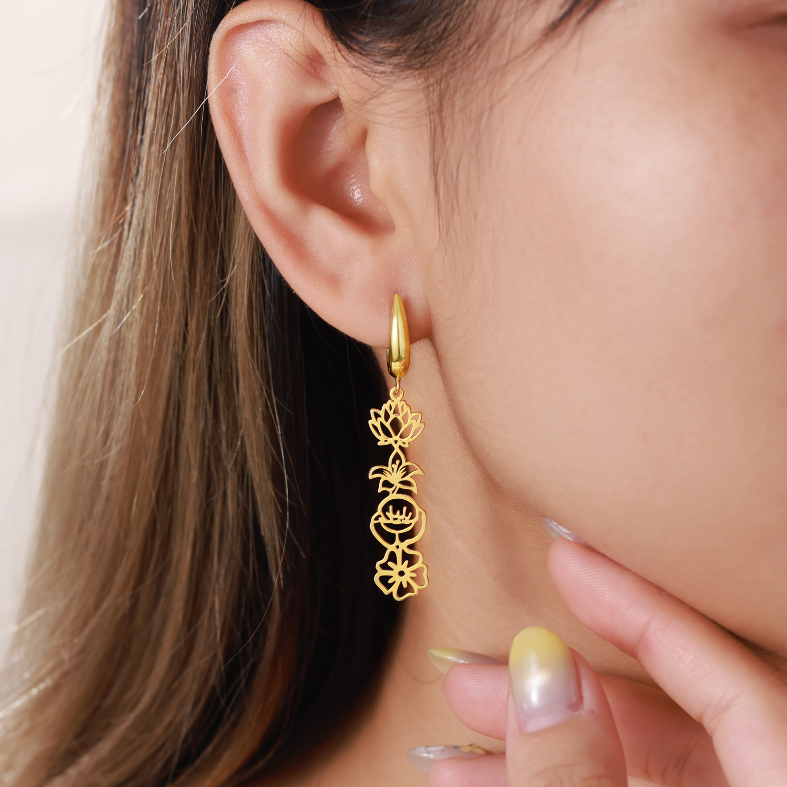 Personalized Birth Flower Earring Floral Dangle Earrings