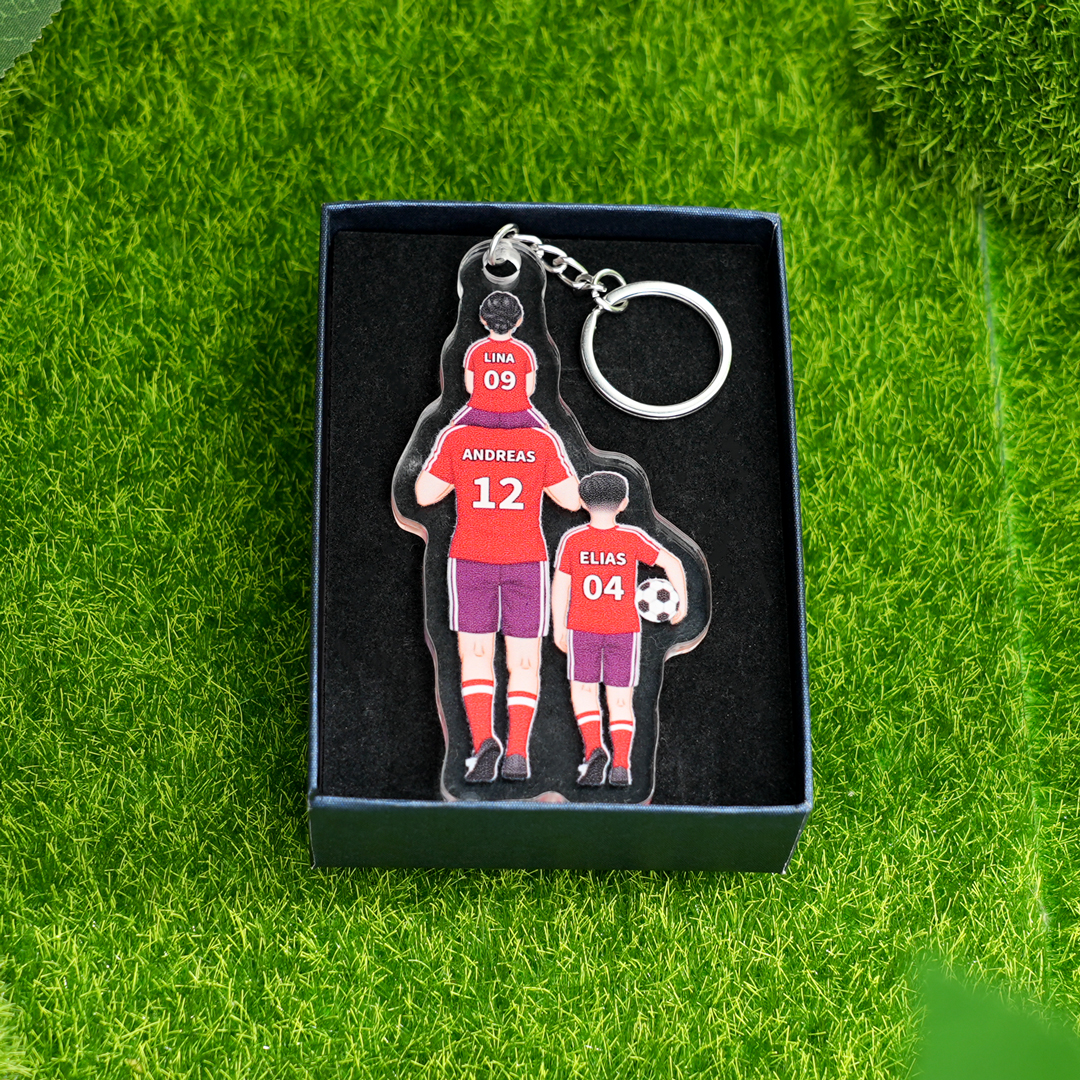 Personalized 2–4 Names Soccer Family Keychain Custom Football Hanging Ornament Gift for Dad Grandpa