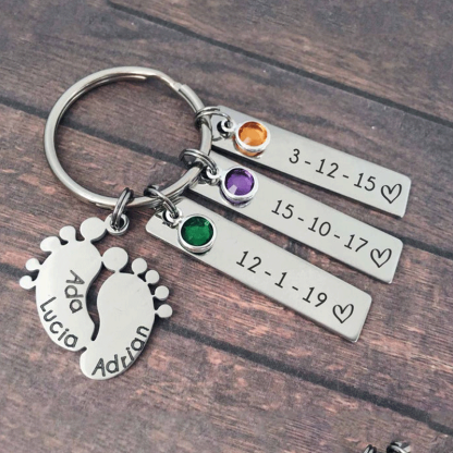4 Names - Personalized Baby Feet Keychain Customized Birthstones & Names & Texts Keyring Gifts for Mother 