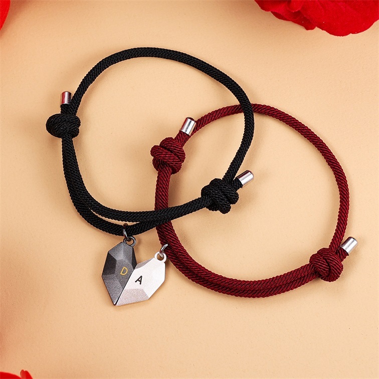 Personalized Two Souls One Heart Bracelet Custom 2 Letters Magnetic Bracelet Set for Couple