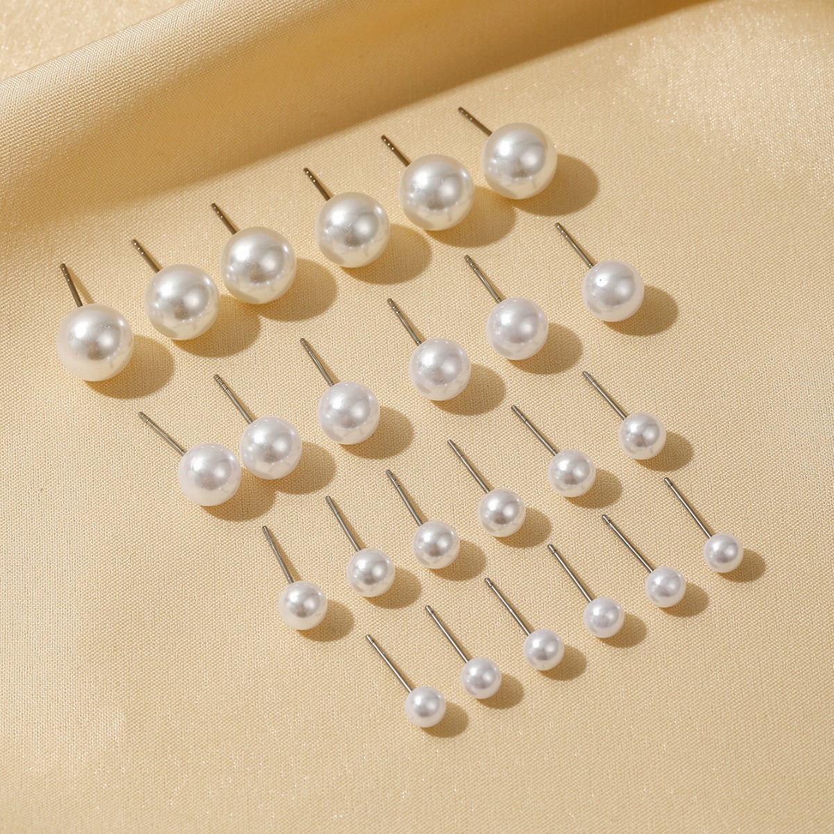 12-Pair Pearl Stud Earrings Set Christmas Gift for Family