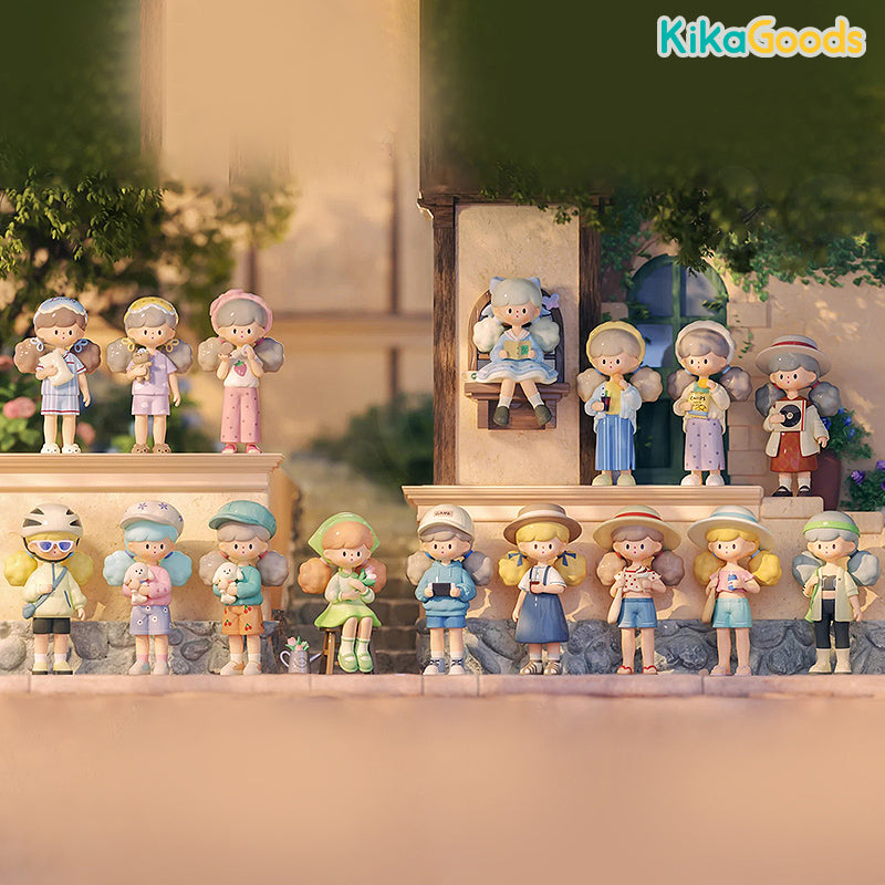 Molinta Minor Holiday Series Blind Box – KikaGoods Wholesale