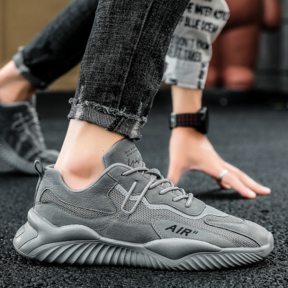 🔥2024 🔥 fashion new styles breathable sports shoes 👞🎁 🧦