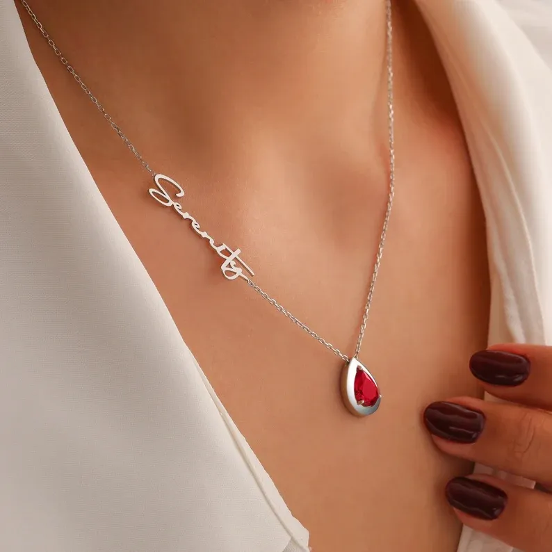 Piatra de nastere minimalista lucrata manual, colier personalizat din aur de 14k cu nume si piatra de nastere, cadou de Ziua Mamei pentru ea, bijuterii din piatra de nastere pentru femei