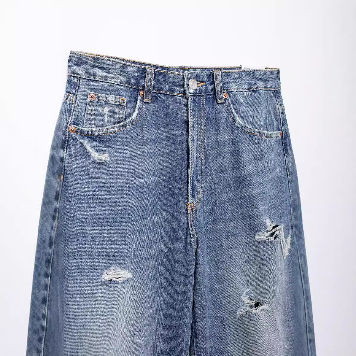 Women's ripped balloon-style loose-fitting jeans